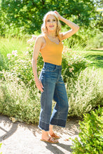 Load image into Gallery viewer, Olivia Wide Leg Cropped Jeans