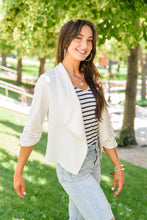 Load image into Gallery viewer, Ordinary Fun Blazer In Off White