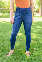 Load image into Gallery viewer, Piper Pull-On Skinny Jeans
