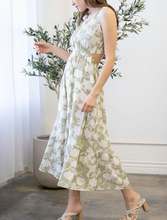 Load image into Gallery viewer, A Cut Above The Rest- In Olive