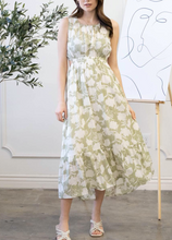 Load image into Gallery viewer, A Cut Above The Rest- In Olive