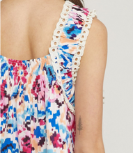 Load image into Gallery viewer, The Kristi Floral Tank