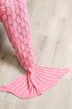 Load image into Gallery viewer, Seaside Magic Chenille Mermaid Tail In Pink