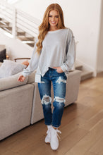 Load image into Gallery viewer, So Compelling Contrast Detail Pullover