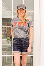 Load image into Gallery viewer, Stone Wash Open Seam Cuff Shorts