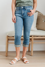 Load image into Gallery viewer, Suzie High-Rise Cuffed Capris hi hi