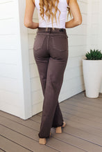 Load image into Gallery viewer, Sybil High Rise Frayed Hem 90's Straight Jeans in Brown