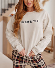 Load image into Gallery viewer, Thankful Pullover
