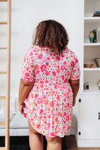 Load image into Gallery viewer, Vintage Daisies Dress In Pink