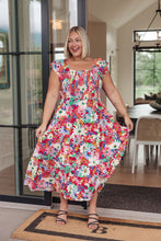 Load image into Gallery viewer, Walk in the Flowers Maxi Dress