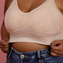 Load image into Gallery viewer, PREORDER: Daniella Bralette in Nude