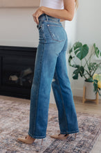 Load image into Gallery viewer, Carrie High Rise Control Top 90&#39;s Straight Jeans
