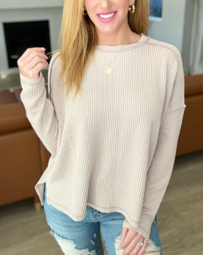 Textured Line Boat Neck Long Sleeve Top in Ash Mocha