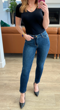 Load image into Gallery viewer, Bette Mid Rise Vintage Skinny Jean
