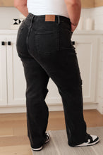 Load image into Gallery viewer, Susannah High Rise Rigid Magic 90&#39;s Distressed Straight Jeans in Black
