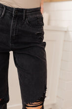 Load image into Gallery viewer, Susannah High Rise Rigid Magic 90&#39;s Distressed Straight Jeans in Black
