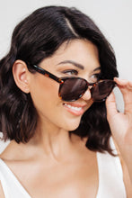 Load image into Gallery viewer, Rays of Sunshine Sunglasses
