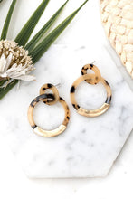 Load image into Gallery viewer, The Raya Tortoise Earrings
