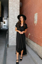 Load image into Gallery viewer, Summer&#39;s Afternoon Maxi Dress
