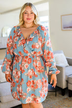 Load image into Gallery viewer, Coming Up Roses Floral Dress
