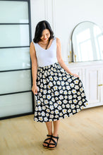 Load image into Gallery viewer, Hey Daisy Midi Skirt
