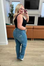 Load image into Gallery viewer, Carrie High Rise Control Top 90&#39;s Straight Jeans
