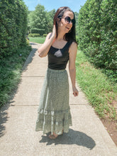 Load image into Gallery viewer, The Savvy Floral Maxi Skirt
