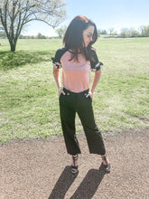 Load image into Gallery viewer, The Hazel Raglan Top In Pink &amp; Black
