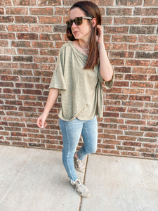 Hannah Tee in Faded Olive