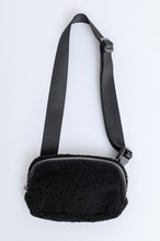 Load image into Gallery viewer, Keeping Up Sherpa Side Bag in Black
