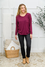 Load image into Gallery viewer, Long Sleeve Knit Top With Pocket In Burgundy
