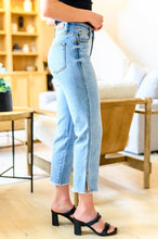 Load image into Gallery viewer, Maddox Mid Rise Straight Crop Jeans
