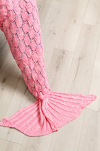 Load image into Gallery viewer, Seaside Magic Chenille Mermaid Tail In Pink
