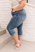 Load image into Gallery viewer, Suzie High-Rise Cuffed Capris  hi hi
