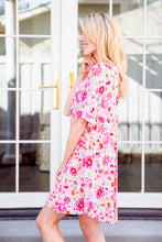 Load image into Gallery viewer, Vintage Daisies Dress In Pink
