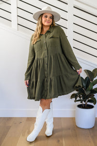 The Aspen Tiered Button Up Dress In Forest