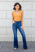 Load image into Gallery viewer, Zoey Flare Jeans
