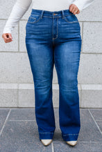 Load image into Gallery viewer, Zoey Flare Jeans
